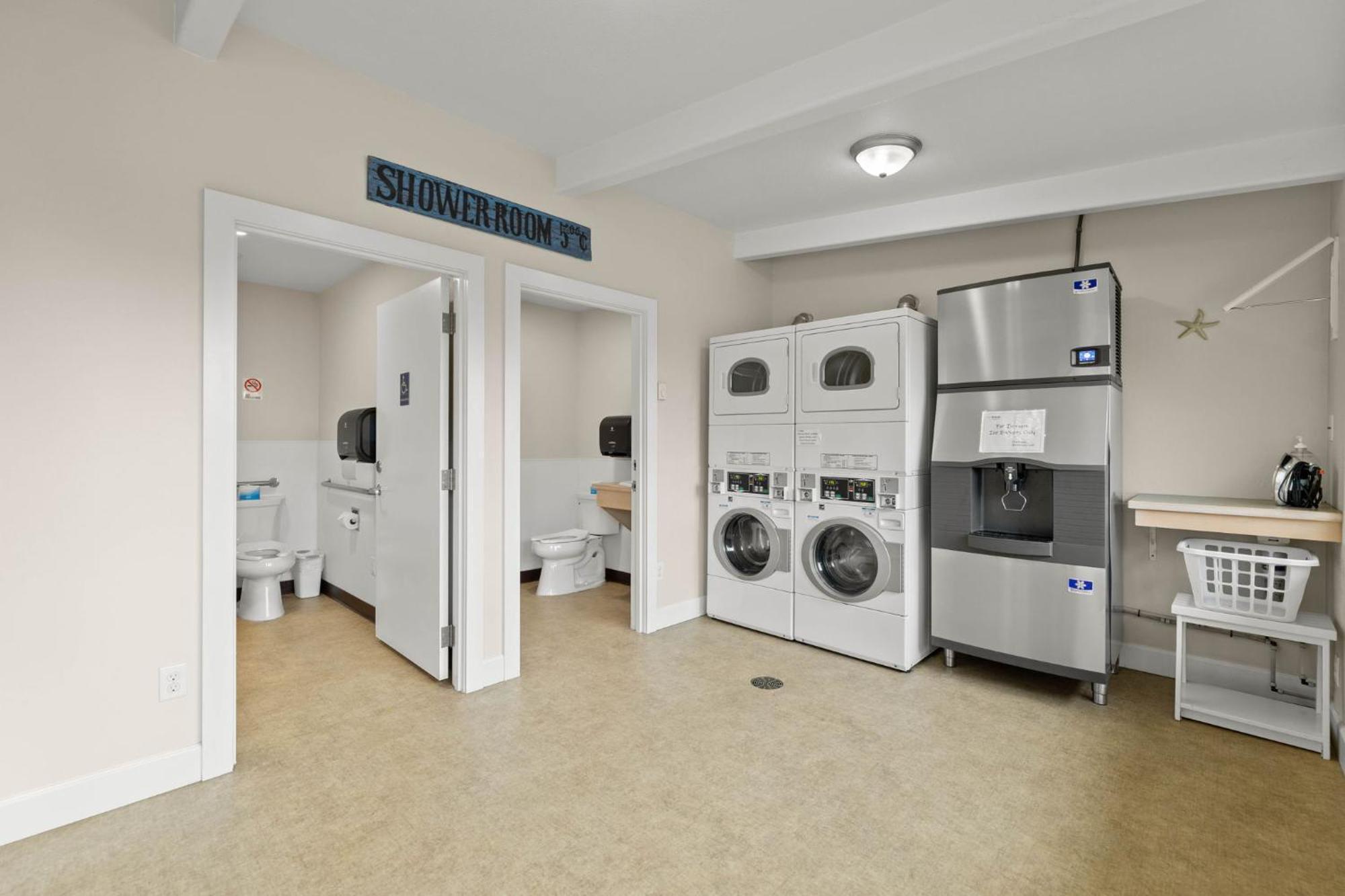 Harborview Inn & Rv Park Garibaldi Εξωτερικό φωτογραφία